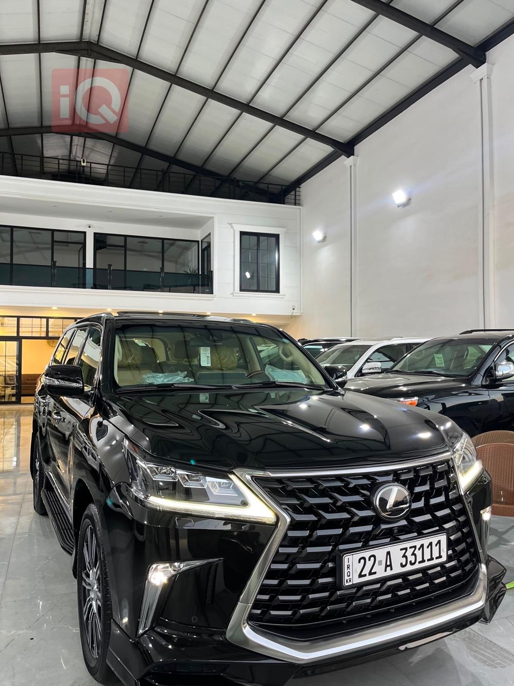 Lexus LX